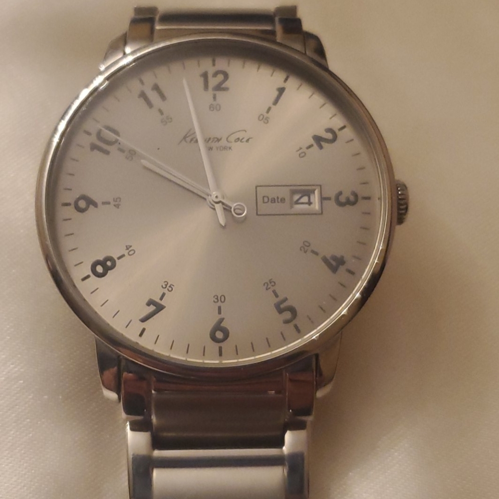 Kenneth Cole watch